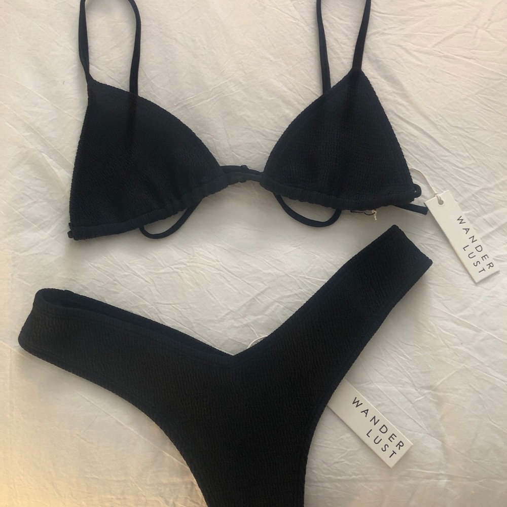 Wanderlust swim Rosa bikini NWT